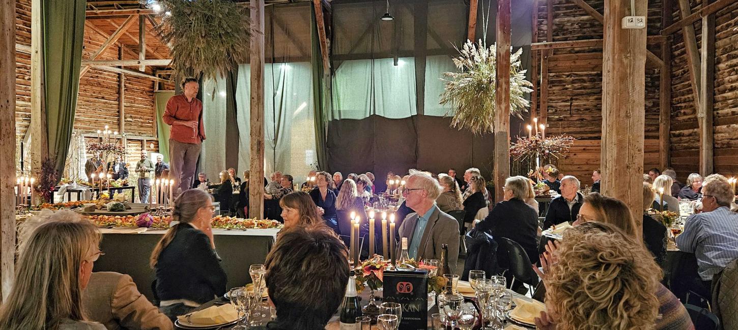 Blomstermanden inviterede til fest for hele Himmerland