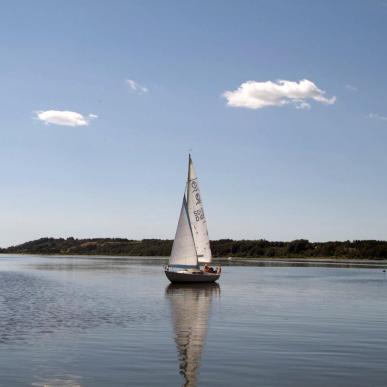 Mariager Fjord  - sejlbåd på fjorden