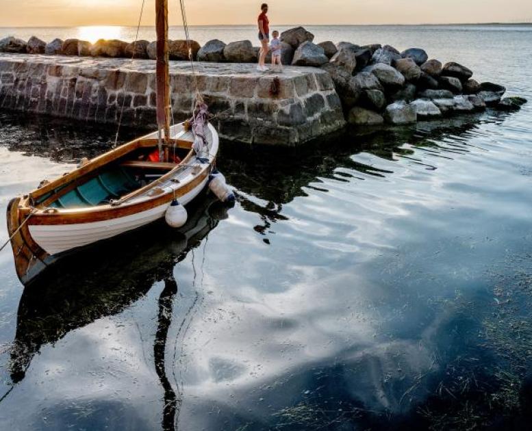 Båd i havn - Løgstør